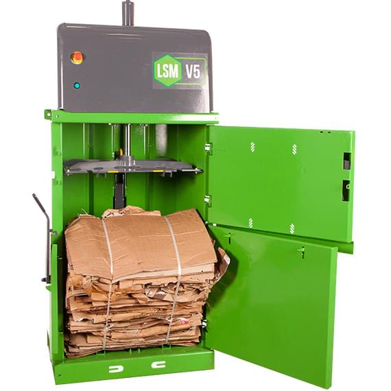 V5 baler with bale