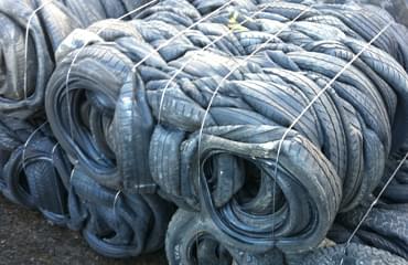 V85 tyre bale